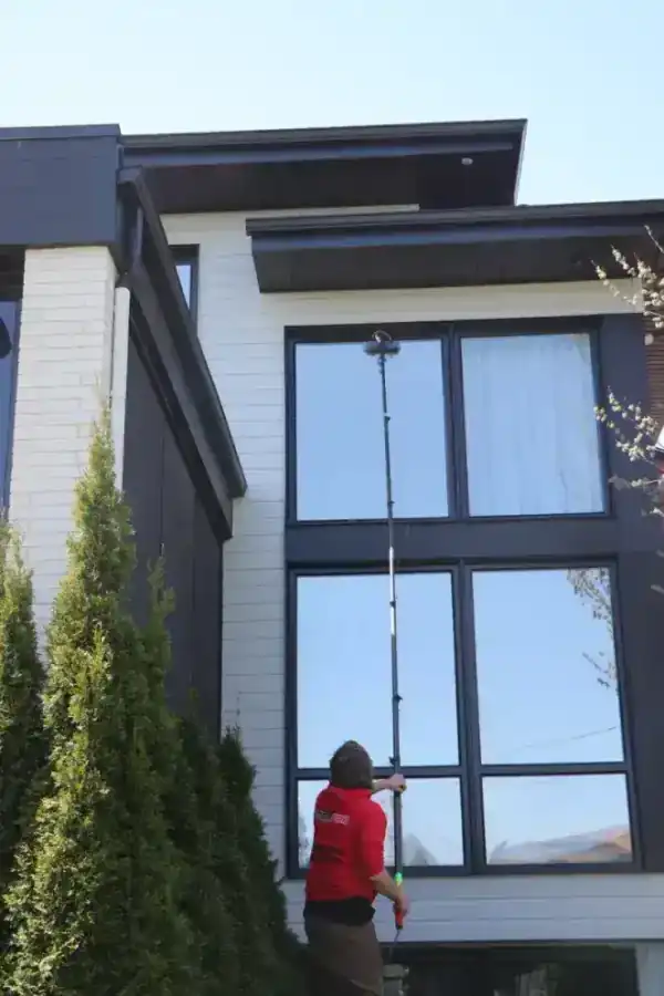 Lavage de Vitres Résidentiel à Brossard - VitraPro